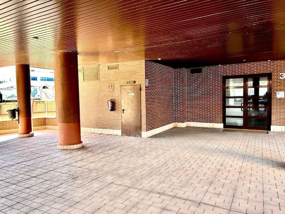 Valleca Tren Sierra Guadalupe 1 Madrid Exterior photo
